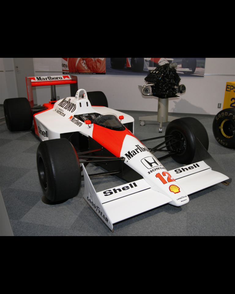 McLaren MP4-4 Senna F1 Car